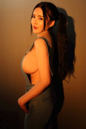 欧美时装走秀合集_字幕高清版在线观看