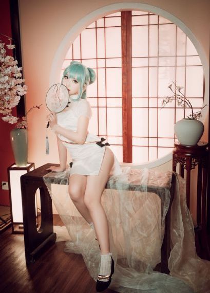 欧美妆小麦色口红_HD免费在线观看