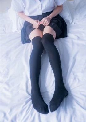无码中文字幕av久久专区_高清高清完整版播放