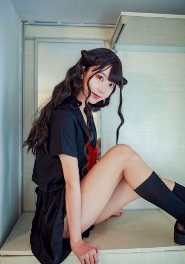 欧美原单女装高端潮_720电视剧在线观看
