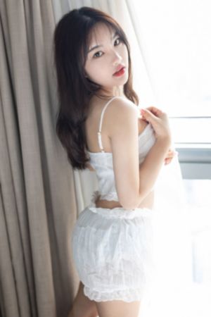欧美熟女秘书_720在线视频播放